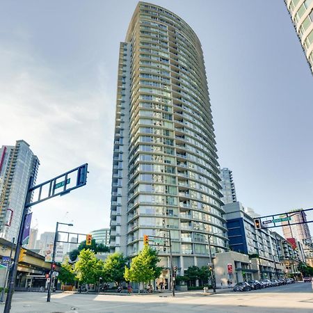 Heart Of Downtown 1 Bd Entire Condo - Pool, Gym, Parking, Office, Ac Βανκούβερ Εξωτερικό φωτογραφία