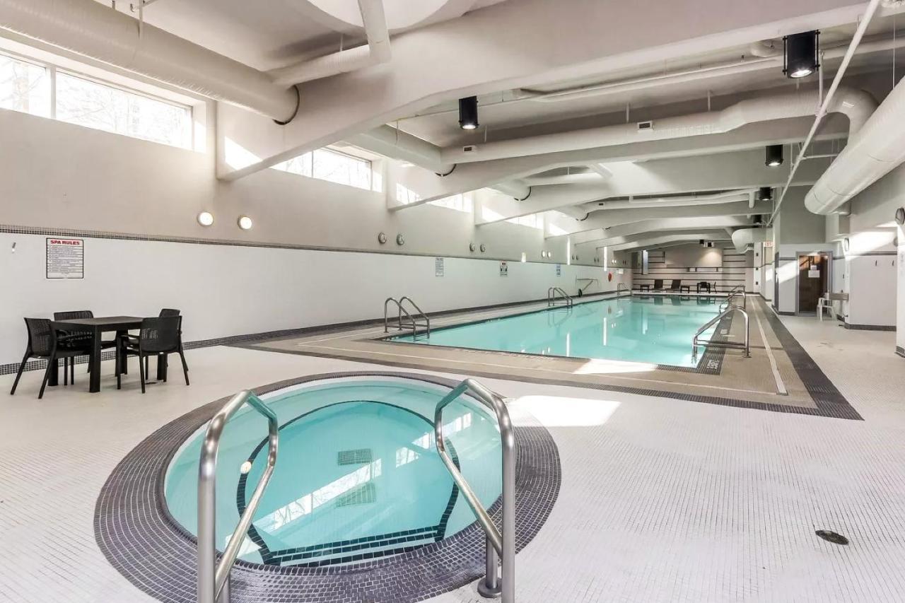 Heart Of Downtown 1 Bd Entire Condo - Pool, Gym, Parking, Office, Ac Βανκούβερ Εξωτερικό φωτογραφία